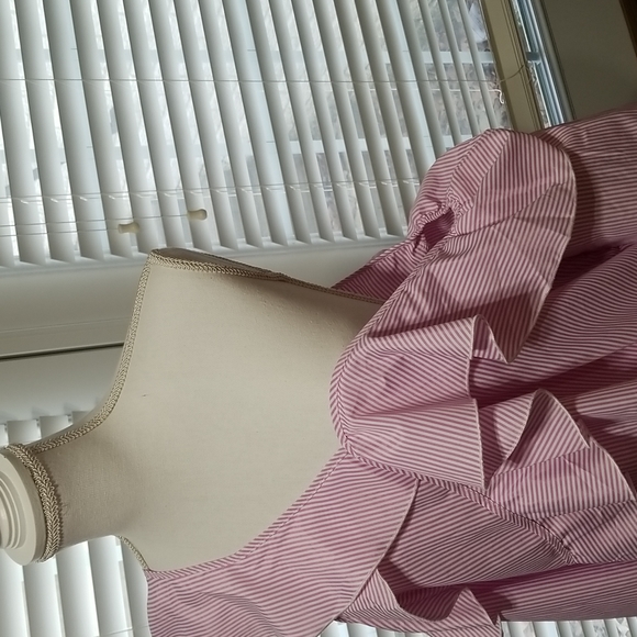 Pink and White Off shoulder/cold Shoulder Blouse - Picture 16 of 16